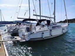 Oceanis 38.1 in Medulin / Marina Medulin thumbnail 7