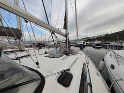 Elan Impression 45.1 in Lavrion / Olympic Marina thumbnail 15