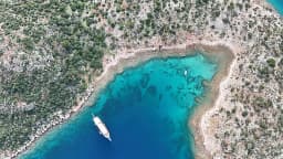 Luxury Sailing Yacht in Bodrum Marina thumbnail 24