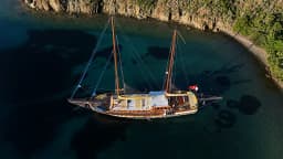 Luxury Sailing Yacht in Bodrum Marina thumbnail 31