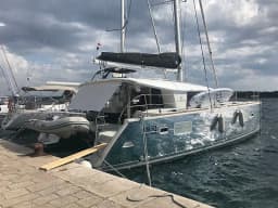 Lagoon 400 S2 in Sukošan / D-Marin Dalmacija Marina thumbnail 8