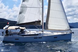Sun Odyssey 479 in Puntone / Marina di Scarlino thumbnail 3