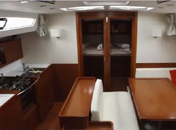 Oceanis 50 Family in Malta / Kalkara Marina - Photo 3