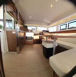 Lagoon 40 in Sardinia / Olbia / Marina Golfo Cugnana thumbnail 5