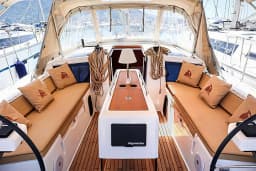 Dufour 390 Grand Large in Castellammare di Stabia / Marina di Stabia thumbnail 3