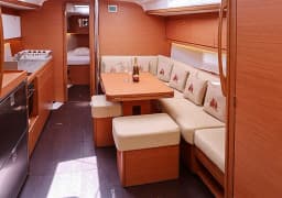 Dufour 390 Grand Large in Castellammare di Stabia / Marina di Stabia thumbnail 4