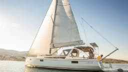 Oceanis 48 in Skiathos thumbnail 7