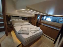 Prestige 520 Fly in Split / ACI Marina Split thumbnail 16