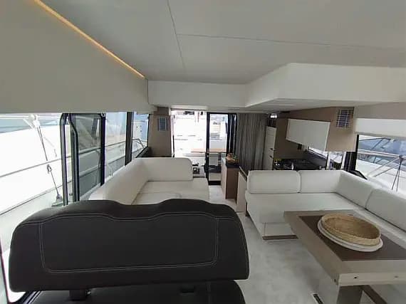 Prestige 520 Fly in Split / ACI Marina Split - Photo 3