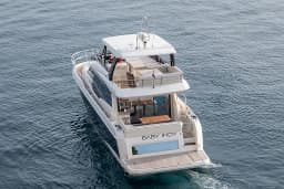 Prestige 520 Fly in Split / ACI Marina Split thumbnail 9