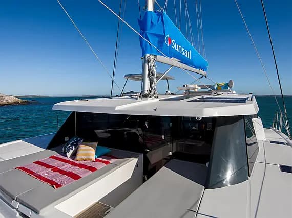 Sunsail 424 in Placencia / Robert's Grove Marina - Photo 3