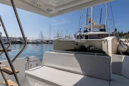 Antares 11 Fly in Split / ACI Marina Split thumbnail 16