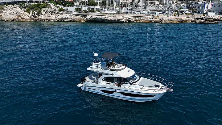 Antares 11 Fly in Split / ACI Marina Split - Photo 4