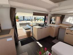 Elba 45 in Sicily / Capo d'Orlando Marina thumbnail 30