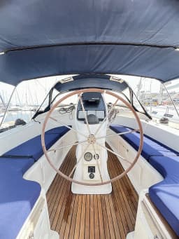Bavaria 39 Cruiser in Kavala Marina thumbnail 5
