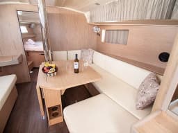 Oceanis 41.1 in Lefkada / Port of Lefkas thumbnail 5