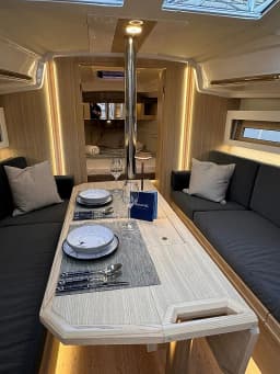 Maxus 35 in Sicily / Capo d'Orlando Marina thumbnail 6