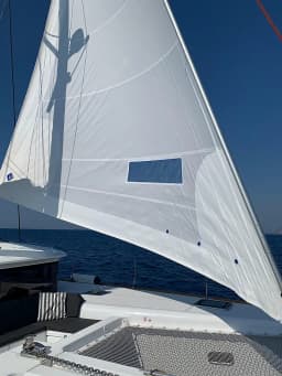 Lagoon 450 in Sardinia / Portisco / Cala dei Sardi thumbnail 16
