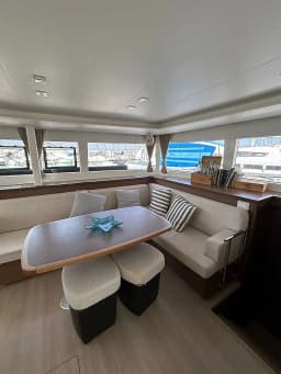 Lagoon 450 in Sardinia / Portisco / Cala dei Sardi thumbnail 25