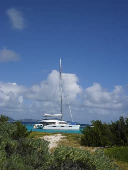 Lagoon 620 in Eden Island / Mahe, Victoria / Eden Island Marina thumbnail 7