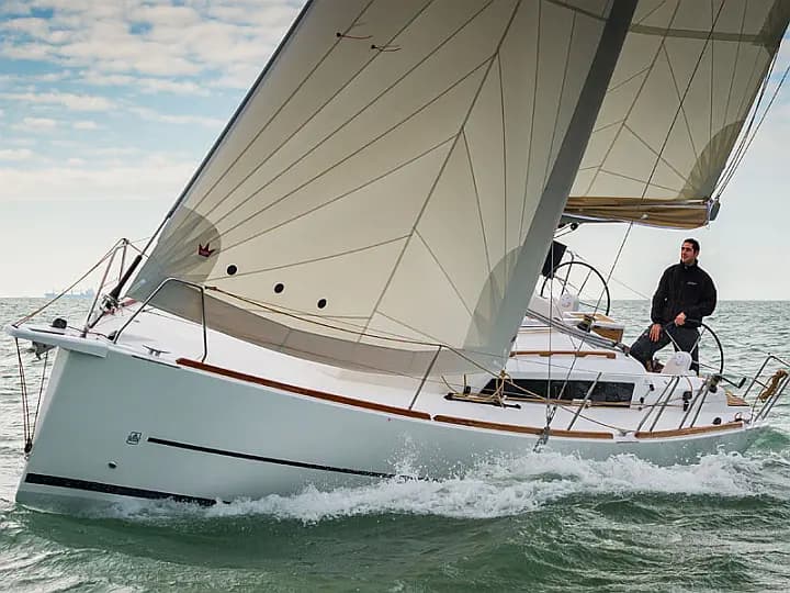 Dufour 350 Grand Large in Primošten / Marina Kremik - Photo 4