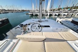 Lagoon 46 in Sukošan / D-Marin Dalmacija Marina thumbnail 23