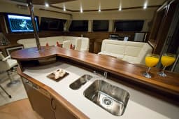 Sunreef 62 in Isla Aguja Cabins San Blas thumbnail 4