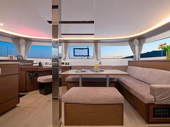Lagoon 46 in Trogir / SCT Marina Trogir - Photo 3