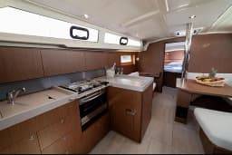 Oceanis 41.1 in Orhaniye / Palmiye Marina thumbnail 15