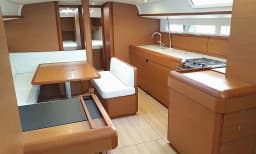 Sun Odyssey 519 in Lefkada / D-Marin Marina Lefkas thumbnail 11
