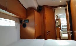 Sun Odyssey 519 in Lefkada / D-Marin Marina Lefkas thumbnail 5
