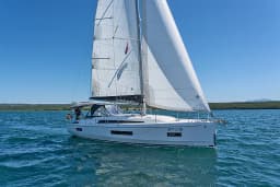 Oceanis 40.1 in Skradin / ACI Marina Skradin thumbnail 9