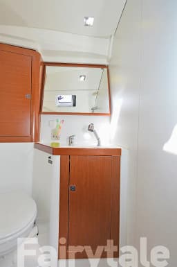 Oceanis 41 in Kos / Marina Kos thumbnail 13