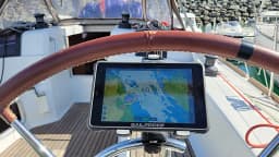 Sun Odyssey 379 in Saint-Quay-Portrieux / Port d'Armor thumbnail 17