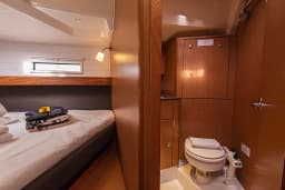 Bavaria Cruiser 41 in San Vincenzo / Marina di San Vincenzo thumbnail 10