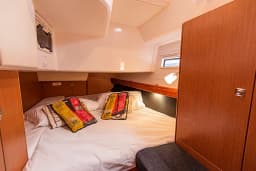 Bavaria Cruiser 41 in San Vincenzo / Marina di San Vincenzo thumbnail 8