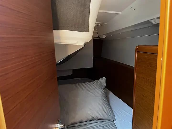 Sun Odyssey 349 in Pula / Marina Polesana - Photo 2