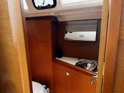 Sun Odyssey 349 in Pula / Marina Polesana thumbnail 6