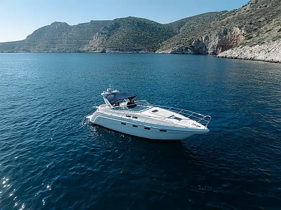 Sealine S37 in Mykonos / Ornos bay - Photo 1