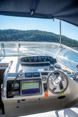 Sealine S37 in Mykonos / Ornos bay thumbnail 6