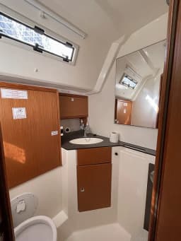 Bavaria Cruiser 46 in Fethiye / Yacht Club Mai thumbnail 7