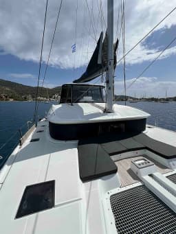 Lagoon 51 in Athens / Alimos Marina thumbnail 34