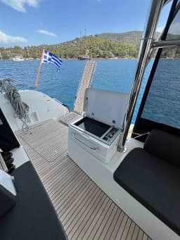 Lagoon 51 in Athens / Alimos Marina thumbnail 5