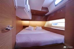 Dufour 470 in Castellammare di Stabia / Marina di Stabia thumbnail 15