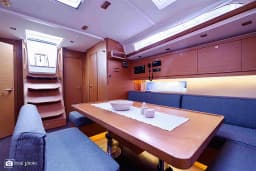 Dufour 470 in Castellammare di Stabia / Marina di Stabia thumbnail 18