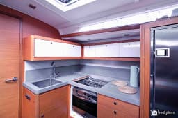 Dufour 470 in Castellammare di Stabia / Marina di Stabia thumbnail 20