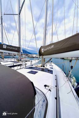 Dufour 470 in Castellammare di Stabia / Marina di Stabia thumbnail 4