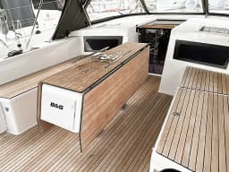 Dufour 470 in Mallorca / Palma de Mallorca / La Lonja Marina Charter thumbnail 18