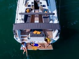 Dufour 470 in Mallorca / Palma de Mallorca / La Lonja Marina Charter thumbnail 7