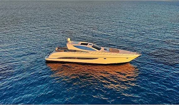 Riva Splendida 72 HT in Athens / Alimos Marina - image 1